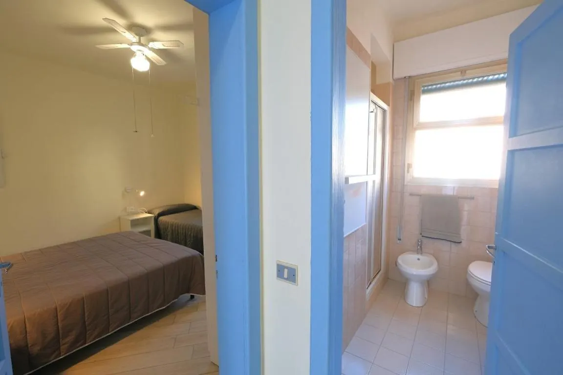 Casa Rossa Tre Camere In Centro Lido di Jesolo