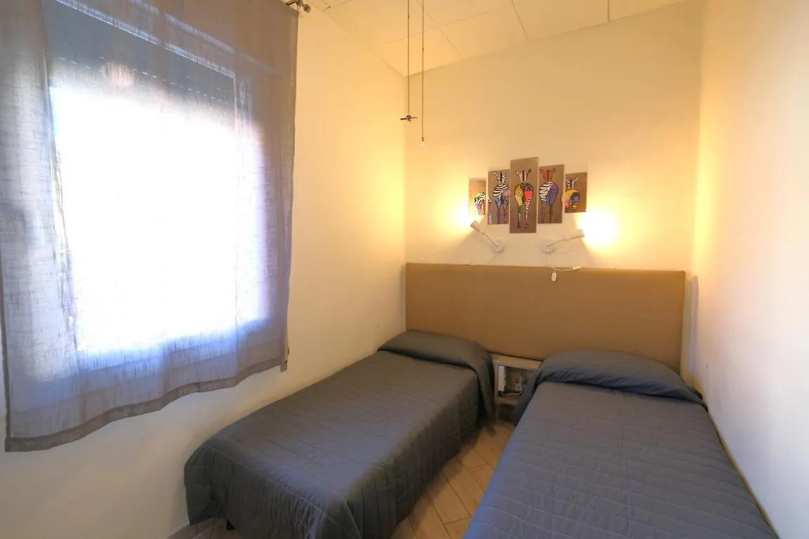 Casa Rossa Tre Camere In Centro Lido di Jesolo 0*,